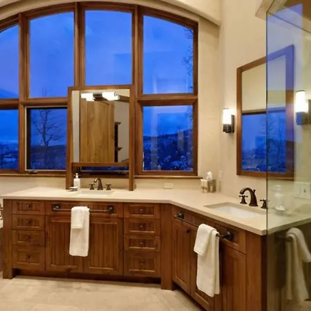 بيت للعطل Luxury Chalet St-anton With Pool